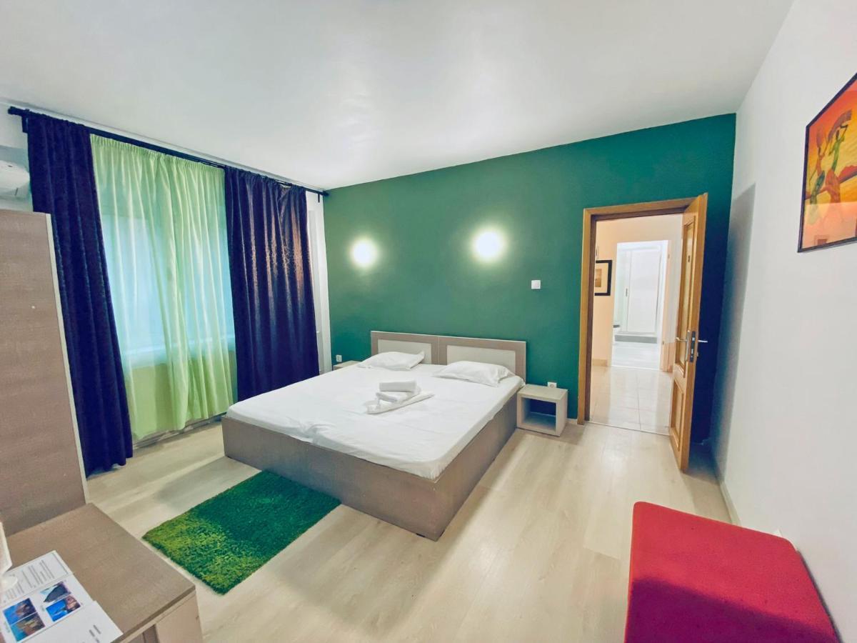 The Lincoln Suites - Central Shabbat Friendly Apartments بوخارست المظهر الخارجي الصورة