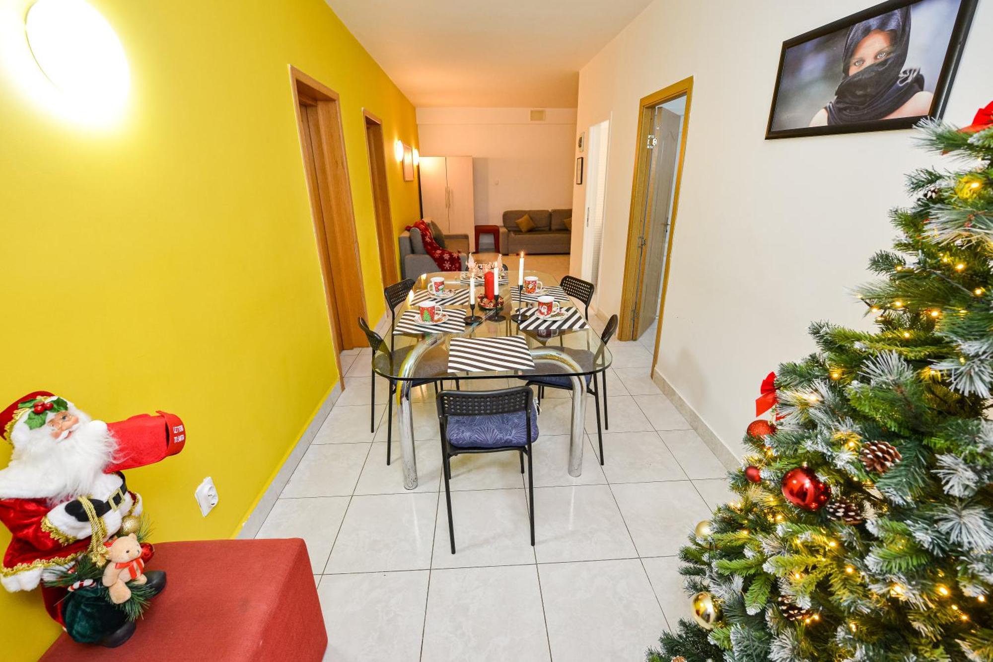 The Lincoln Suites - Central Shabbat Friendly Apartments بوخارست المظهر الخارجي الصورة