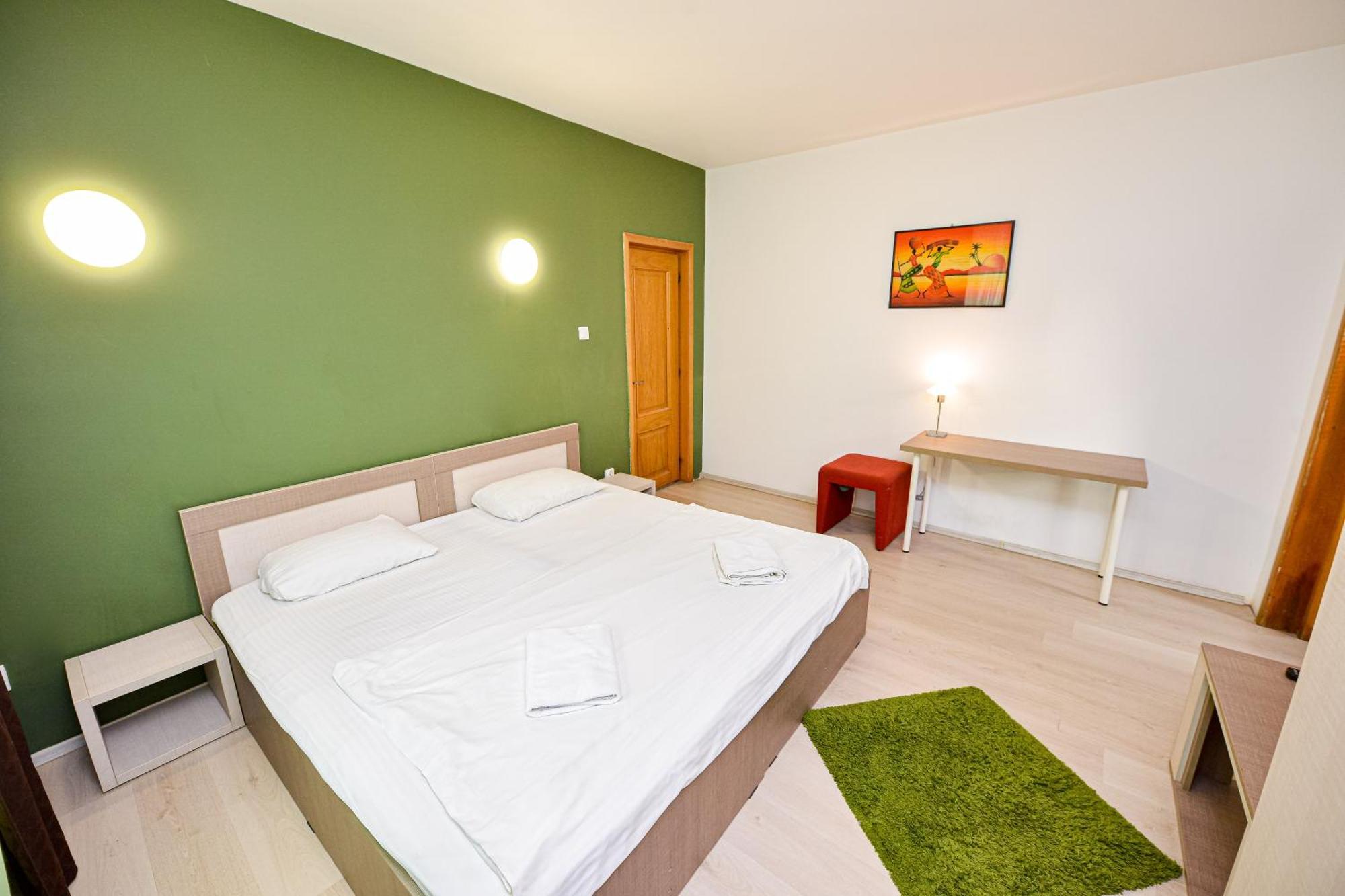 The Lincoln Suites - Central Shabbat Friendly Apartments بوخارست المظهر الخارجي الصورة