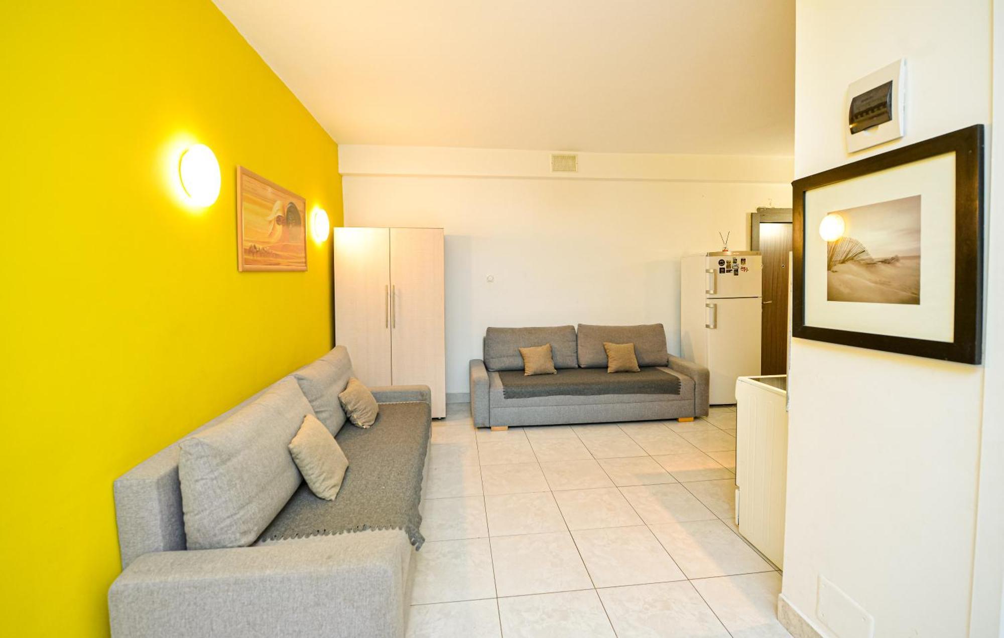 The Lincoln Suites - Central Shabbat Friendly Apartments بوخارست المظهر الخارجي الصورة