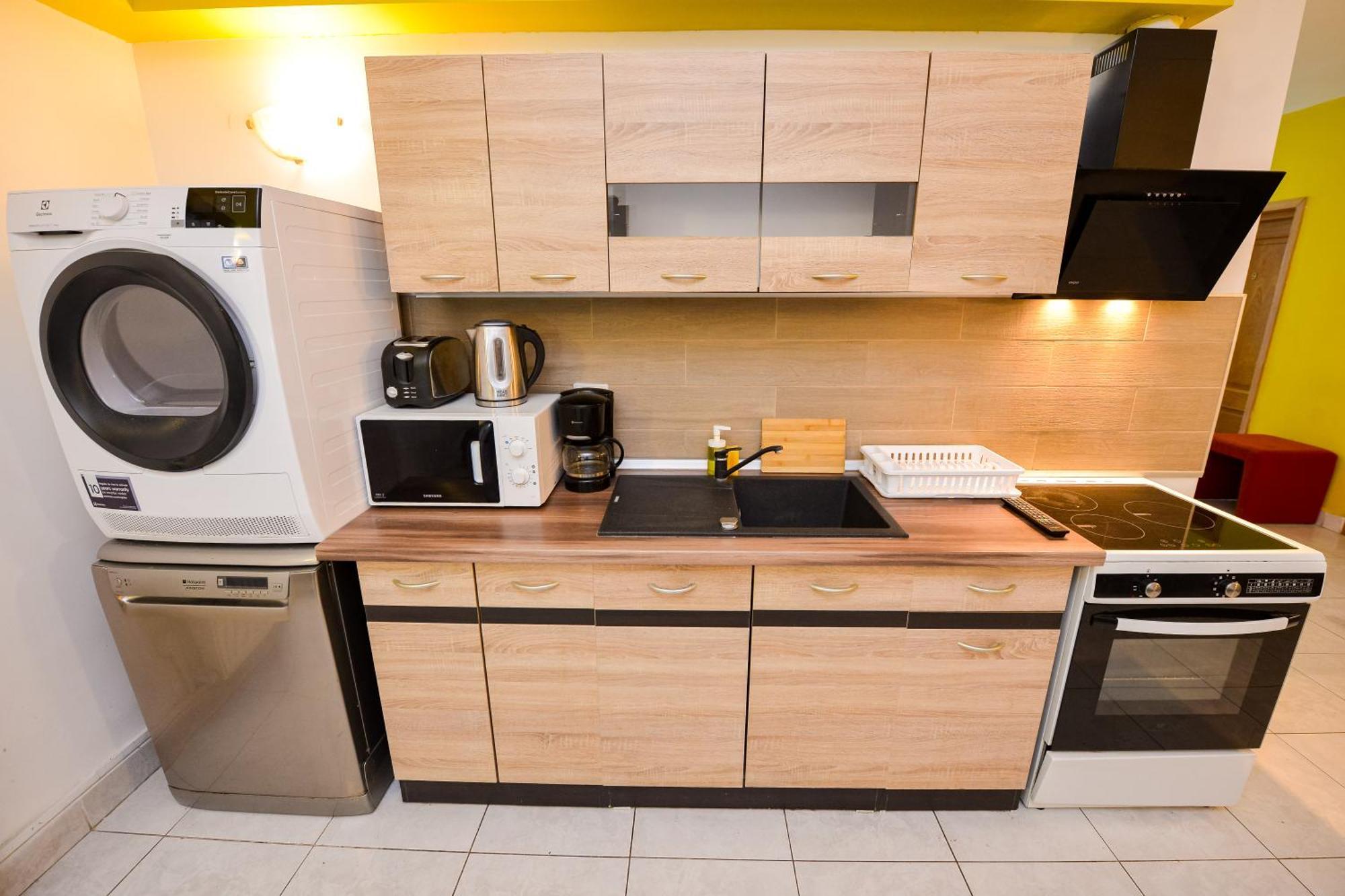 The Lincoln Suites - Central Shabbat Friendly Apartments بوخارست المظهر الخارجي الصورة